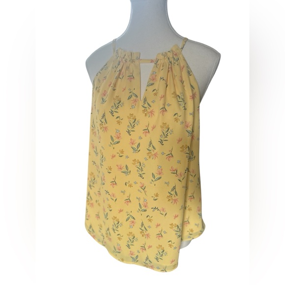 RW & Co Top, soft yellow floral, flowy, lined, cottage core, size M - Picture 5 of 9